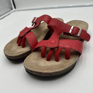 Wellrox Women's Sz 9 Cloud Sandals Red Leather Toe Separator Ergonomic Comfort